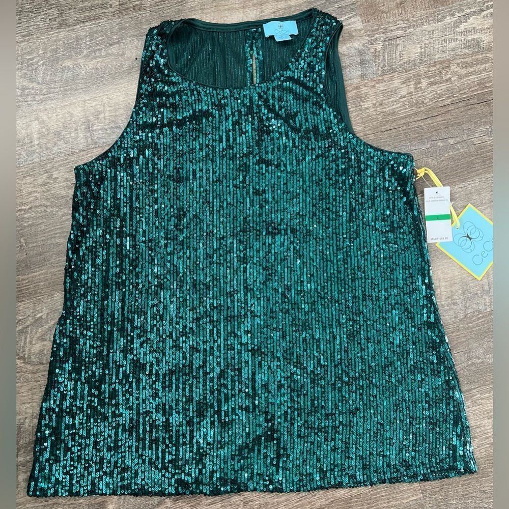 Cece Sequin Keyhole Back Tank-Size Large